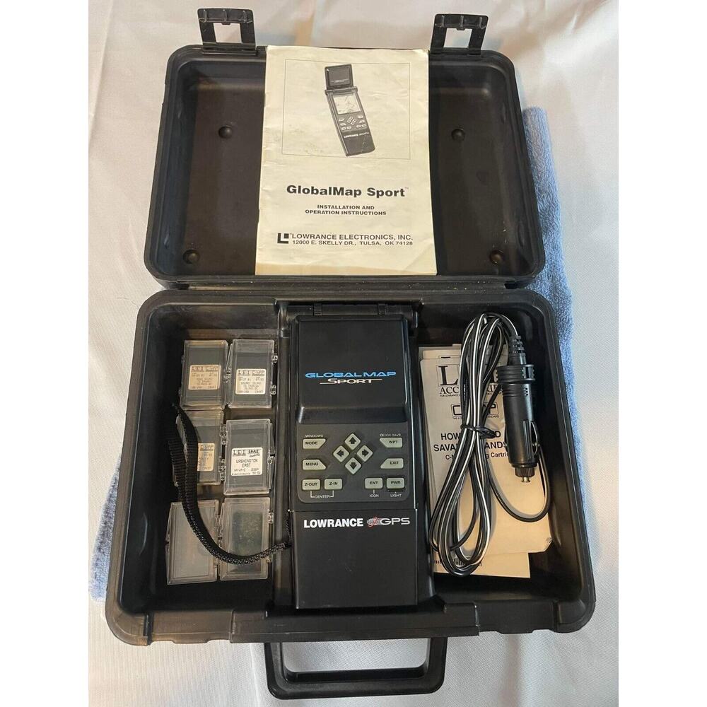 Lowrance Global Map Sport GPS and 6 mapping cartridges
